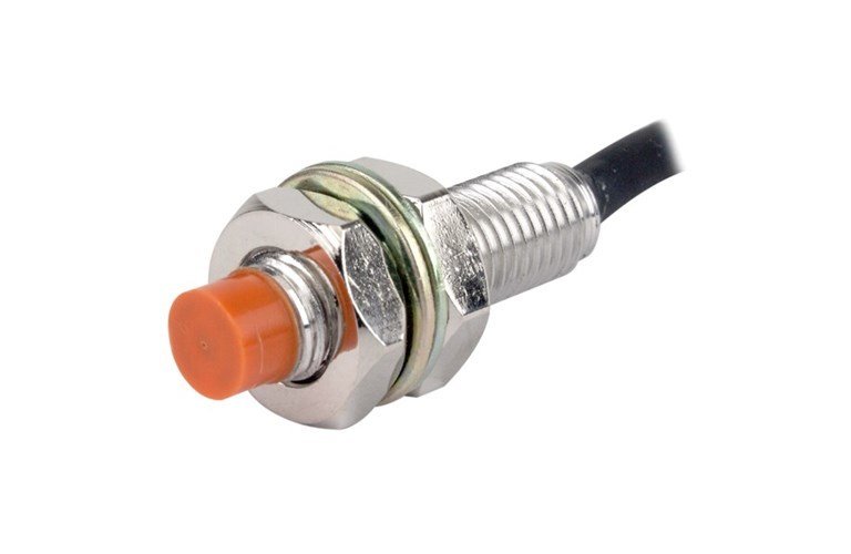 PRT08-1.5DC 1.5mm NK 24VDC Silindir Gövdeli  Endüktif Sensör
