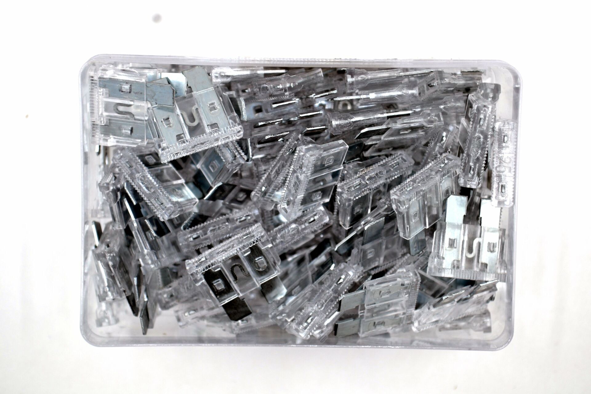 100 Adet 25A Şeffaf Beyaz Standart Oto Bıçak Sigorta 12V - 32V DC