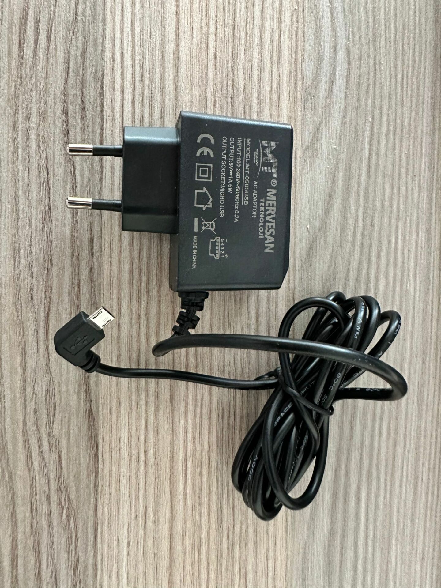 Mervesan Mt-0505usb 5vdc 1a 6w Smps Priz Adaptör