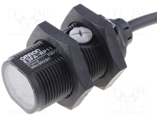 E3FA-RP11-2M 4m Reflektörlü PNP 2mt Kablolu Fotosel OMRON
