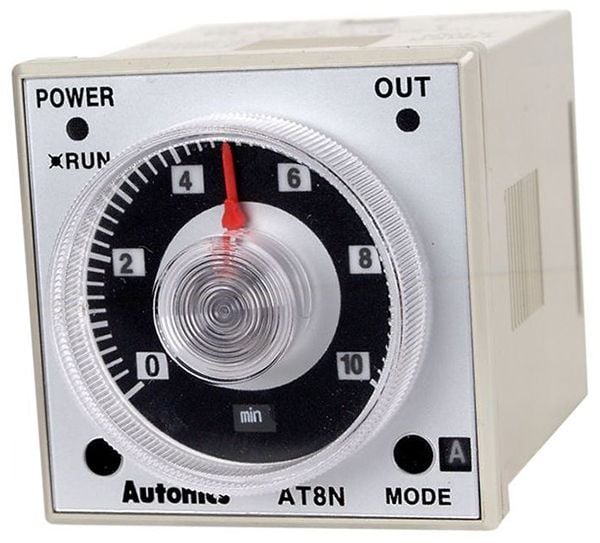 AT8N 100-240VAC 50/60Hz / 24-240VDC Çok İşlevli Analog Zamanlayıcı