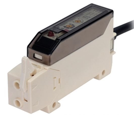 BF3RX-P İki Kademeli Kırmızı Led 12-24VDC PNP Fiber Optik Amfi