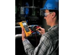 Fluke 725 Çok Fonksiyonlu Process Kalibratörü