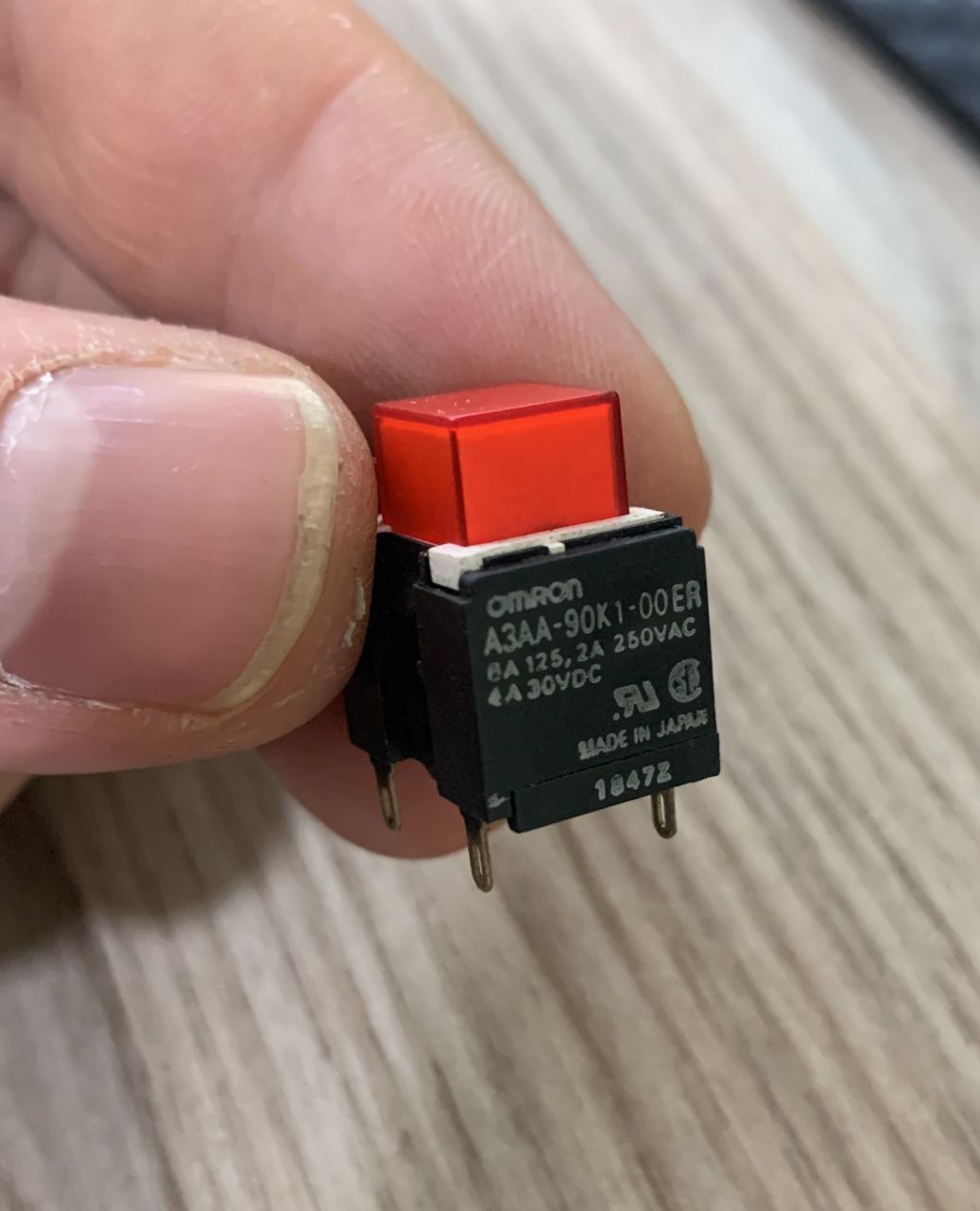 Omron A3AA-90K1-00ER 20v Dc On Off 4 pin