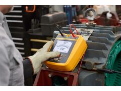 Fluke 1537 Gelişmiş Yalıtım Direnci Test Cihazı