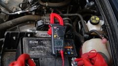 Unit UT 200B+ Dijital Pensampermetre